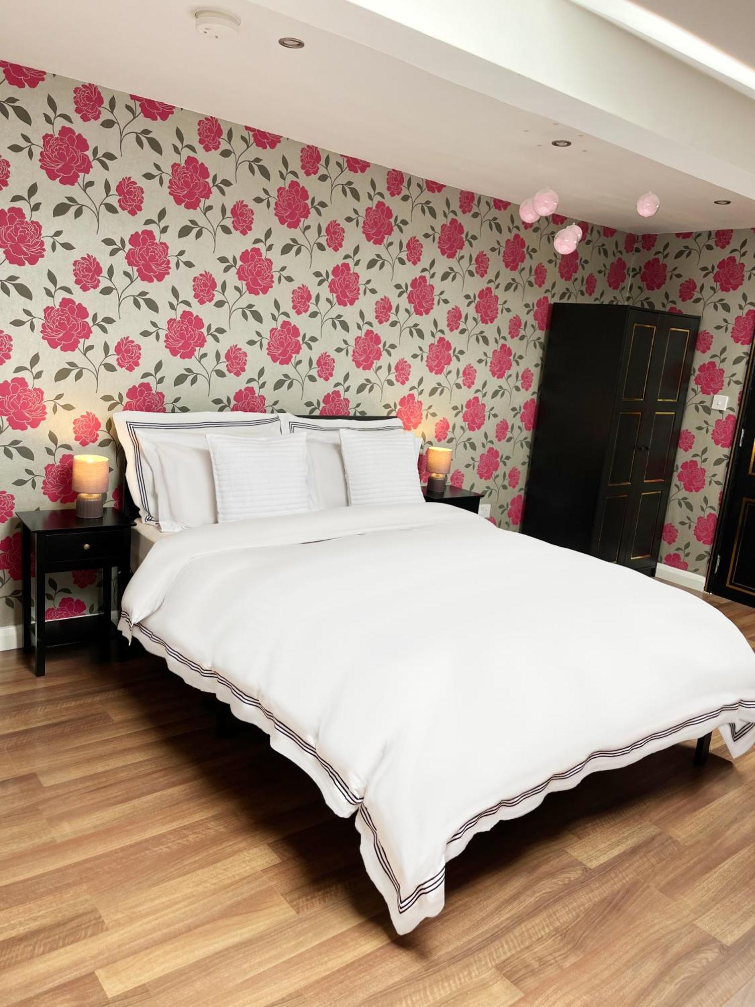 Entire Pinkapt - Free Parking - Up To 4 Guests - 3 Beds - Close To City Centre Белфаст Экстерьер фото